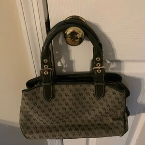 Dooney & Bourke Green‎ and Tan Handbag